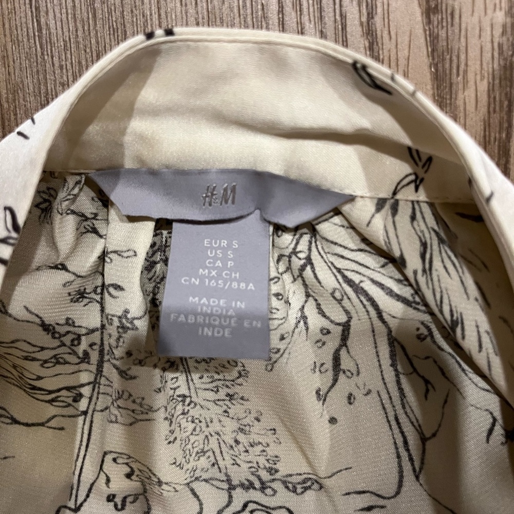 H&M Cream and Black Patterned dress